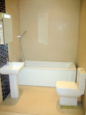 &pound;599 designer bathroom suite deal offer